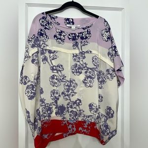 Diane von furstenberg purple and red floral kimono top size small